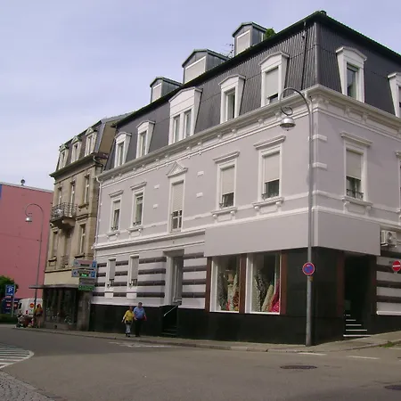 Du Russel דירה *