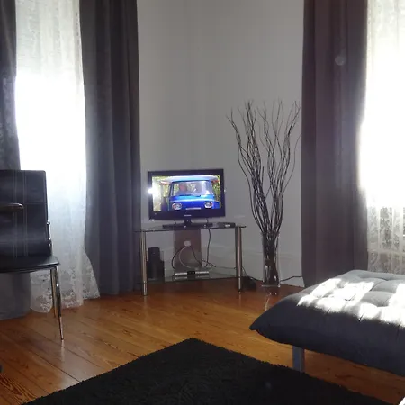 Du Russel באדן-באדן